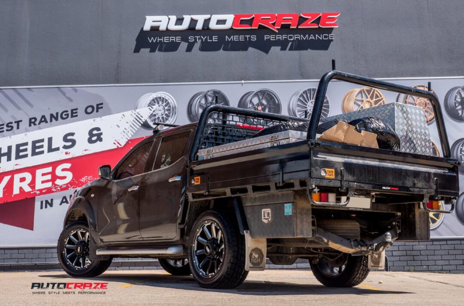 NISSAN NAVARA GD05 MATTE BLACK MILLED ACCENTS